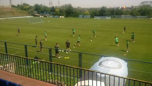 Antena 1 s-a alăturat televiziunilor care vor transmite derby-ul de sâmbătă, Steaua - Petrolul. Echipa lui Rădoi s-a antrenat pe terenul lui Gheorghe Hagi