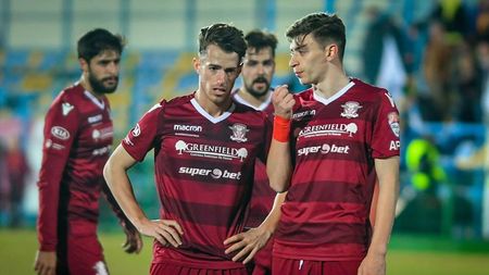 Probleme financiare la Rapid? Jucătorii sunt neplătiți din ianuarie: ”În două-trei zile le vor da jumătate din salariu”. Ce se întâmplă cu contractul lui Daniel Pancu