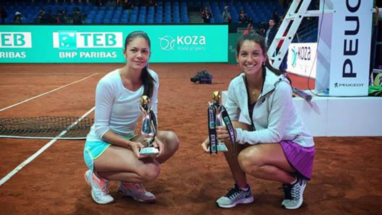 Andreea Mitu câștigă primul titlu WTA al carierei! Triumf la dublu în Istanbul: "Nu a fost finala pe care o așteptam"