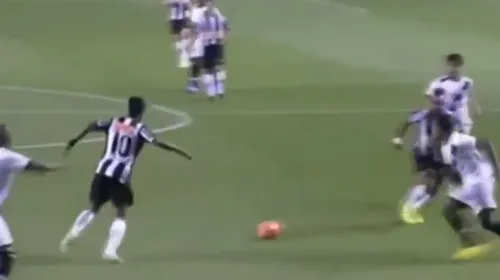 Ronaldinho, izvor nesecat de genialitate! VIDEO – A dat o pasă de gol cu căcâiul