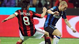 Ferguson ar face orice pentru a-l aduce pe Sneijder la United!** VEZI la ce SUPER mijlocaș vrea să renunțe