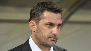 Claudiu Niculescu, prima mare performanță a carierei de antrenor: "La pauză, băieții aveau capetele plecate..." Ce spune despre prezența în Europa League