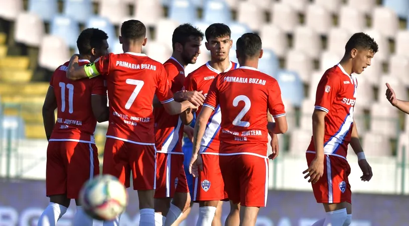FC Buzău a câștigat greu cu Unirea Dej, Cristian Pustai a contracarat pe final reacția nou-promovatei: ”Le-am cerut jucătorilor maturitate și răbdare, dar asta nu înseamnă să joci lent”