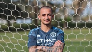 EXCLUSIV | A refuzat transferul lângă Mitriță, dar are viitorul asigurat: "Va ajunge un fotbalist de top". Ce urmează pentru puștiul minune al Ligii 1 