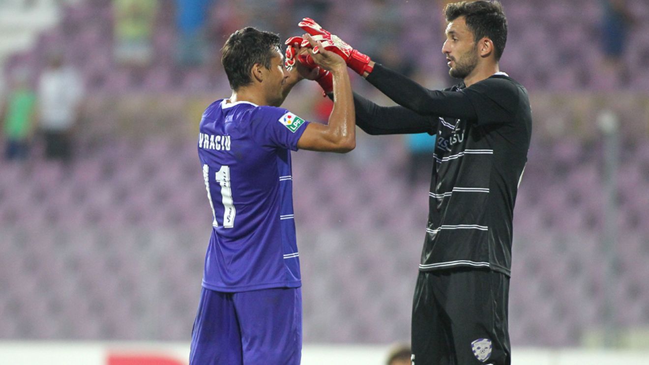 Revenire "misterioasă" a lui Cătălin Straton la ACS Poli. Alb-violeții așteaptă în cantonament și un jucător african cu selecții la națională