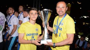 Petrolul, lider în Liga 2 și la cel mai tânăr jucător utilizat. A debutat un puști de 15 ani şi nici 2 luni. Topul celor mai tineri jucători care au evoluat în acest sezon