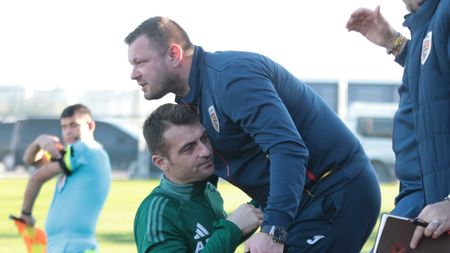 Îl mai recunoști? Apariție spectaculoasă în Antalya! Fosta mare speranță a lui Dinamo a ajuns unul dintre cei mai căutați oameni în Superliga. Cum a reacționat Marius Niculae atunci când l-a văzut. FOTO EXCLUSIV