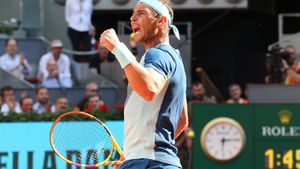 Rafael Nadal, încurajat de frumoasa Xisca Perello la Madrid! Apariție rară pentru soția spaniolului, care s-a afișat alături de soacră | FOTO EXCLUSIV
