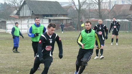 Unirea, egală cu Sănătatea** Falub: "Antrenament util"