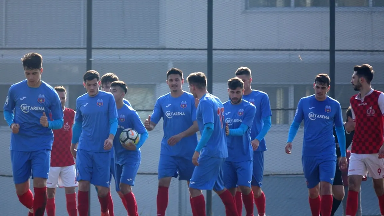 Steaua a defilat în ultimul meci din campionat! Cât s-a terminat partida în care Termo a început în 10 oameni încă din primul minut. Urmează Academia Rapid