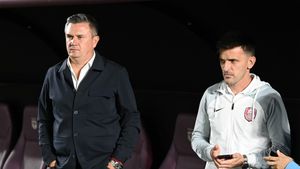 Cristi Balaj îi dă peste nas lui Adrian Mutu, după ce antrenorul lui CFR Cluj anunțase că el nu are obiectiv să câștige titlul! A fost taxat instantaneu de președinte ardelenilor: „Ar fi nepotrivit altfel”