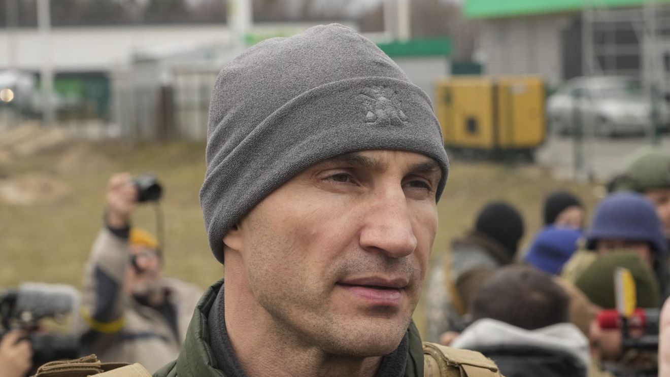Vitali Klitschko, dezvăluiri cutremurătoare despre copilăria petrecută în U.R.S.S. „Îmi spălaseră creierul. Trebuia să scriu zilnic asta!”