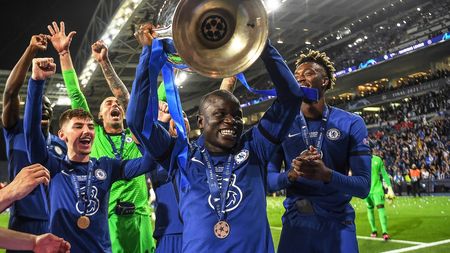 N’Golo Kante de la Chelsea, desemnat jucătorul finalei Ligii Campionilor. Jucătorul intră într-un grup foarte select, alături de Cristiano Ronaldo și Lionel Messi