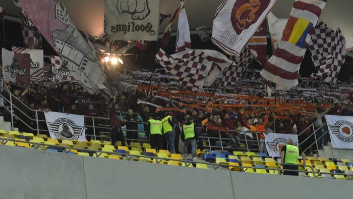 Rapid și-a exprimat nemulțumirea pentru actele Jandarmeriei de la derby-ul cu FCSB: „Cerem ministrului Bode să ia măsuri urgente pentru stoparea acestor practici”