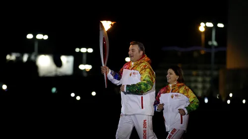 Americanii, indignați de alegerea organizatorilor JO de a o desemna pe Rodnina să aprindă flacăra olimpică. Legendara patinatoare, postare controversată pe twitter
