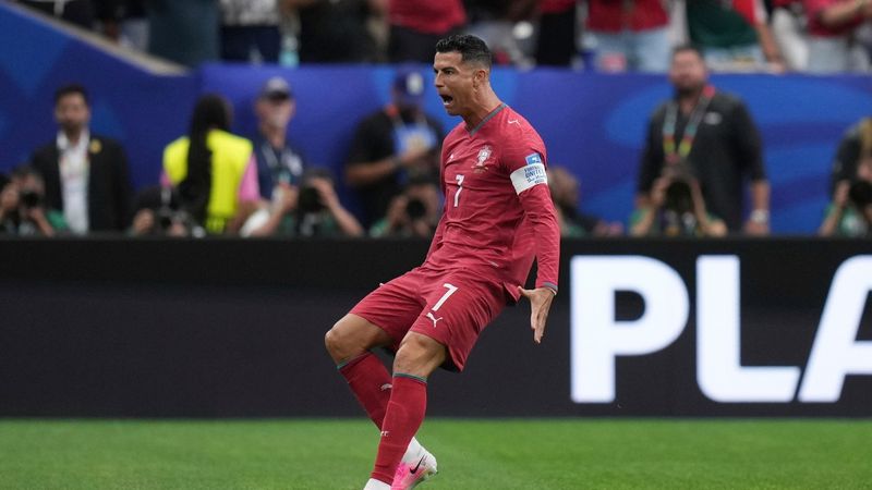 LIVEBLOG Portugalia – Uzbekistan la Cupa Mondială. S-a TREZIT și Cristiano Ronaldo! Avem DOUĂ goluri explozive deja