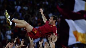 SURPRIZĂ‚ | Cât ar valora Totti în ziua de astăzi? Răspunsul îl dă chiar fostul decar al Romei