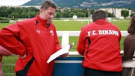 Fantoma lui Bonetti îl bântuie pe Dinu:** "Putem remedia problemele doar din interior"