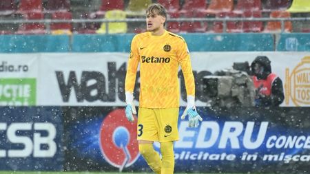 Puștiul Matei Popa n-a luat gol la debut în FCSB - Csikszereda și a spus-o clar: „El îmi place cel mai mult”