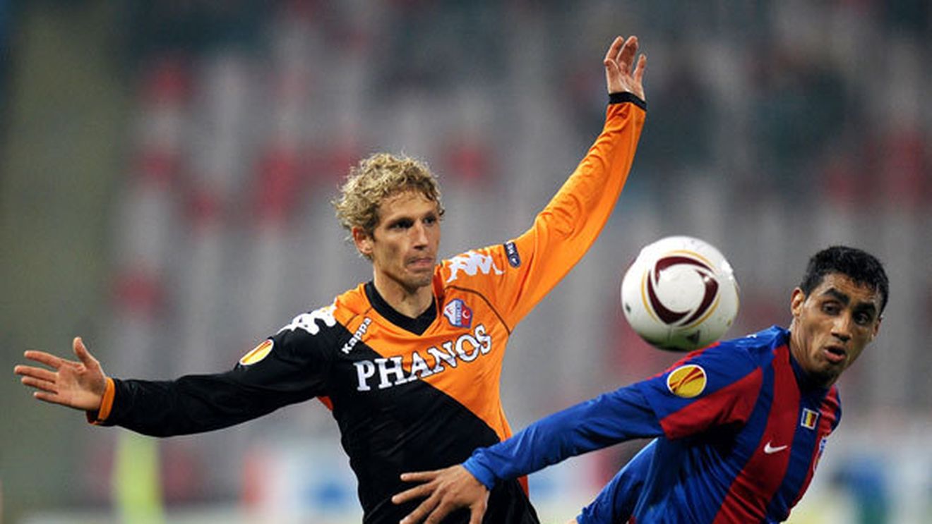 Abia revenit după accidentare, Nicoliță se vede blestemat de propriul tată:** "Dă-mi bani, Bănele, că ai văzut ce a pățit Neșu"