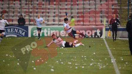 Dragomir: "Nu puteam întrerupe meciul Steaua - Astra** din cauza bulgărilor, dar se vor da sancțiuni"