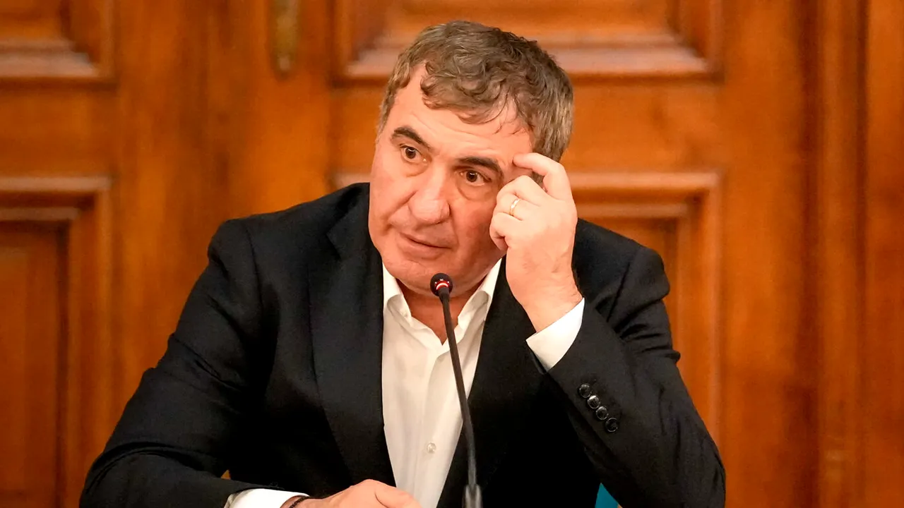 „Nu ştiu cine a scos-o”. Gică Hagi a răbufnit când a auzit cu ce echipă ar semna Ianis Hagi