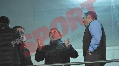 Hagi: "Se vede mâna lui Dorinel,** Dinamo este mai agresivă, mai penetrantă"