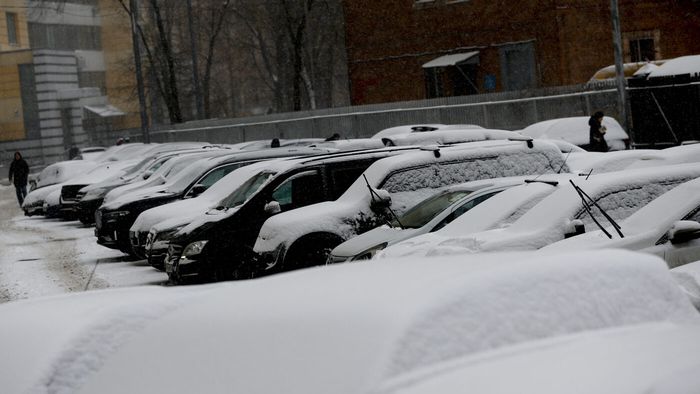 Vine ninsoarea în București mai repede decât se credea. Prognoza meteo dată de specialiștii Accuweather s-a schimbat radical: când începe să ningă și ce se va întâmpla cu derby-ul Dinamo - FCSB!