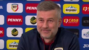 SMS-ul care l-a făcut pe Edi Iordănescu să râdă în hohote rămâne secret! „O să le răspund tuturor, nu rămân dator!”