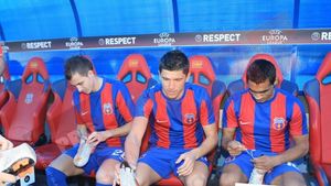 FOTO** Steliștii se încalță cu ghetele lui Cristiano Ronaldo: "Sper să dau cât mai multe goluri!"