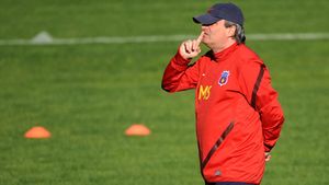 Becali va AMUȚI când va afla asta: Stoichiță e CATASTROFAL contra Rapidului!** "Lippi" nu are NICIO victorie în fața giuleștenilor și a strâns un golaveraj rușinos