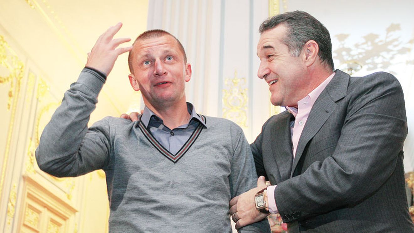 Dorinel, umilit de Becali la prezentarea oficială la Steaua!