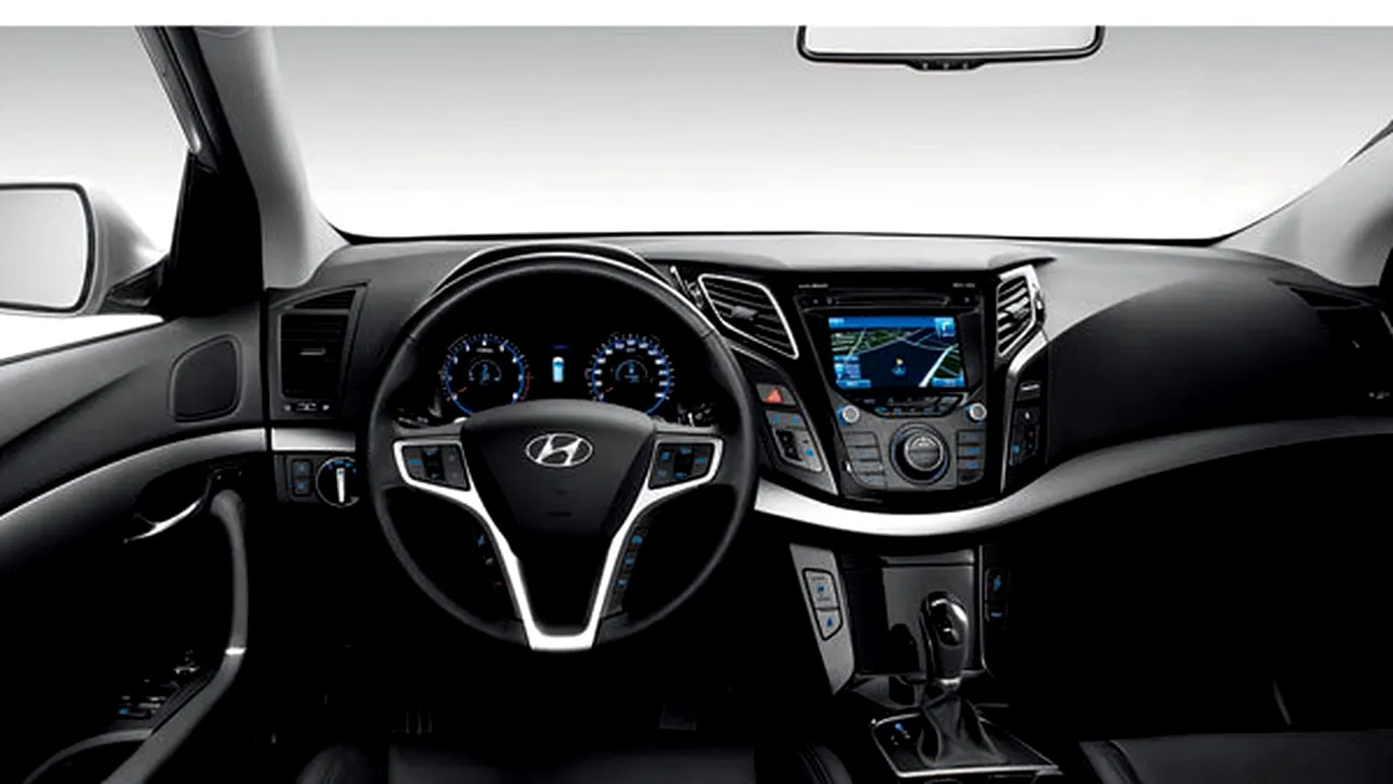 FOTO** Primele poze cu Hyundai i40, mașina care consumă 4.3 l / 100km! Vezi detaliile!