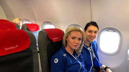 CSM București a plecat în Ungaria pentru meciul cu Gyor din Liga Campionilor! Imagini din avion cu 