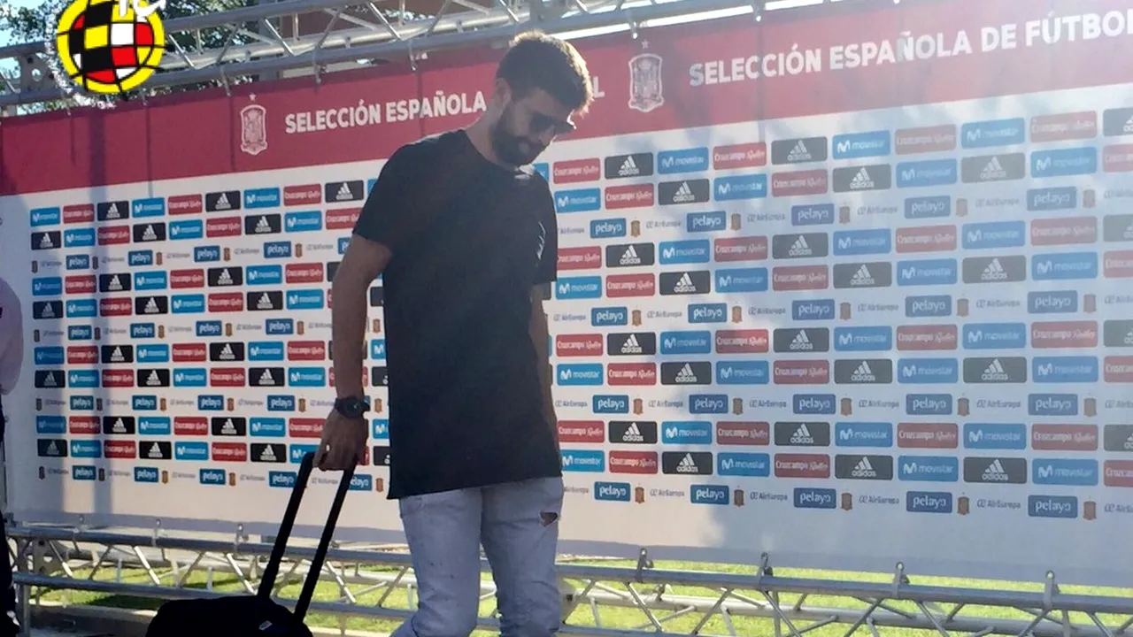 VIDEO | Pique a ajuns la Madrid, iar suporterii nu l-au menajat: 