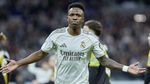 Lovitură de teatru! Real Madrid i-a făcut o ofertă uriașă lui Vinicius pentru a rămâne pe Bernabeu