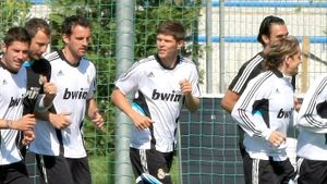 Real Madrid a făcut credite de 153 de milioane â‚¬ pentru a-i lua pe Kaka și Ronaldo!**