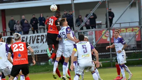 CFC Argeș mai câștigă un meci în Liga 2 și ajunge la 15 etape la rând fără eșec! Succes la limită cu ACSM Reșița, dar mulțumitor pentru Bogdan Andone: ”A fost un duel decisiv”