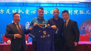 Accidentarea misterioasă a lui Budescu: "I-au descoperit o problemă mai serioasă decât știa Astra". Chinezii nu-l mai vor, fotbalistul amână revenirea până se va recupera
