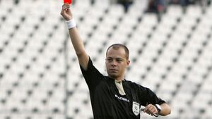 "Trebuia să îl elimin pe Tamaș!** Nu e viciere de rezultat fiindcă nu am anulat goluri valabile"