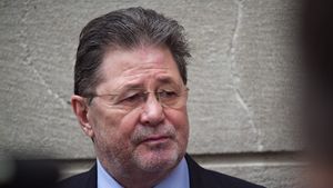 Cum a murit Dan Alban în accident cu Cornel Dinu lângă el, chiar înainte să negocieze două transferuri: „Nu puseserăm centurile de siguranță, aveam viteză, cam 130”