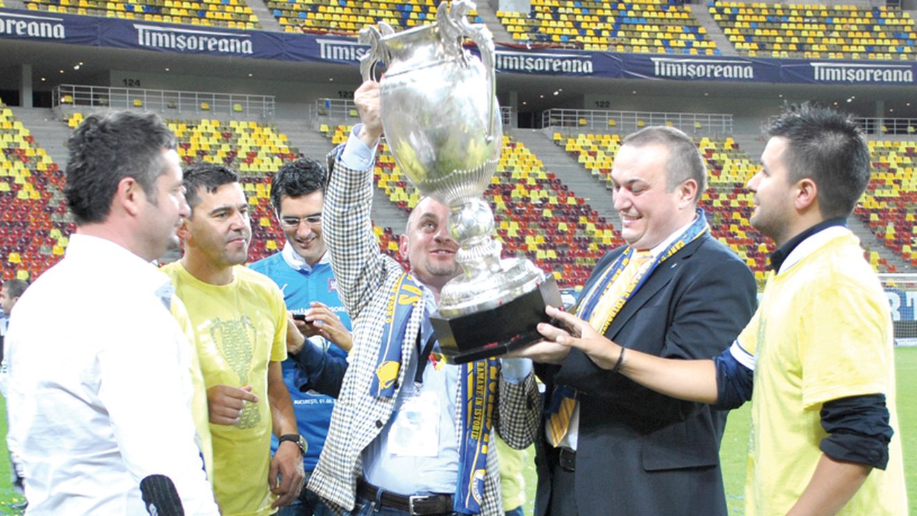 Aduceau mașini din Germania și blugi din Turcia