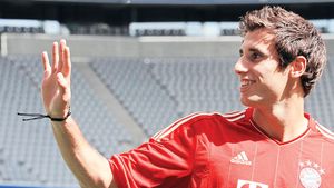 Martinez. Javi Martinez! Mijlocașul a "împrumutat" tehnici din filmele cu James Bond pentru a-și recupera bunurile personale