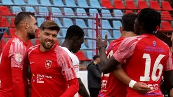 CSC Șelimbăr a zdrobit AFC Câmpulung Muscel și a bifat prima victorie în Liga 2! Echipa lui Eugen Beza a dat de pământ cu adversara: ”Am fost foarte motivați”