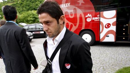 EURO s-a terminat pentru Nihat!