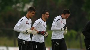 Drăghia: "Îmi doresc să-mi petresc toată cariera la Rapid"