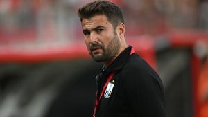 Ce găsește, de fapt, Adrian Mutu în vestiarul lui CFR Cluj! Unii fotbaliști s-au opus schimbării lui Mandorlini și înlocuirii sale cu „Briliantul”