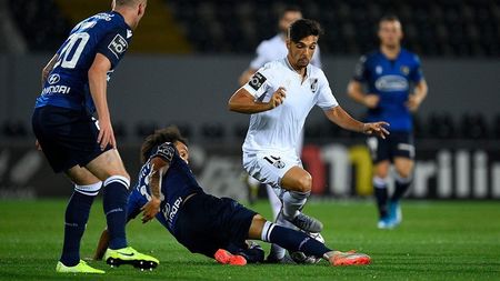 Nici Guimaraes nu merge excelent. Portughezii au remizat cu o nou-promovată în campionat. Câte schimbări au făcut față de meciul cu FCSB