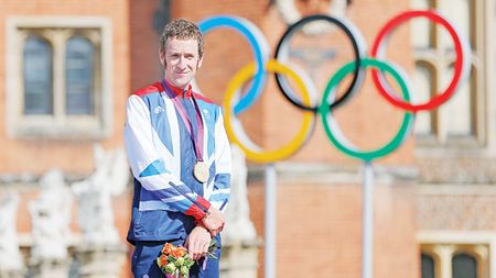 Cavaler pe două roți!** Cu șapte medalii, Bradley Wiggins l-a depășit pe canotorul Sir Steve Redgrave