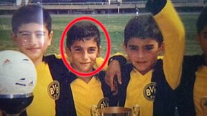 "Mkhitaryan în urmă cu 16 ani" Fotografia care a stârnit rumoare printre suporterii Borussiei: "Nu știam asta despre el"